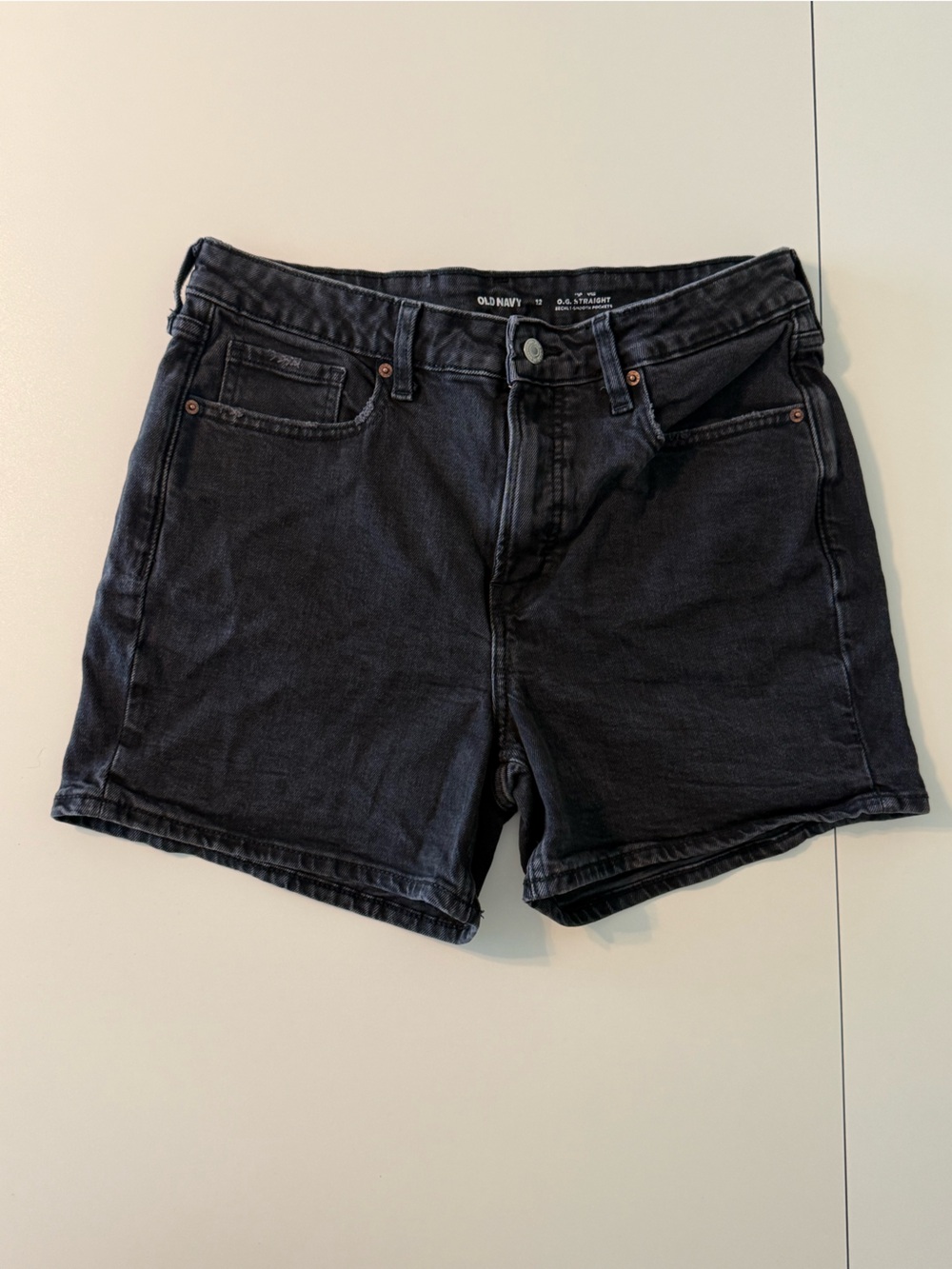 Old Navy Black Denim Women’s High-Rise OG straight Shorts
